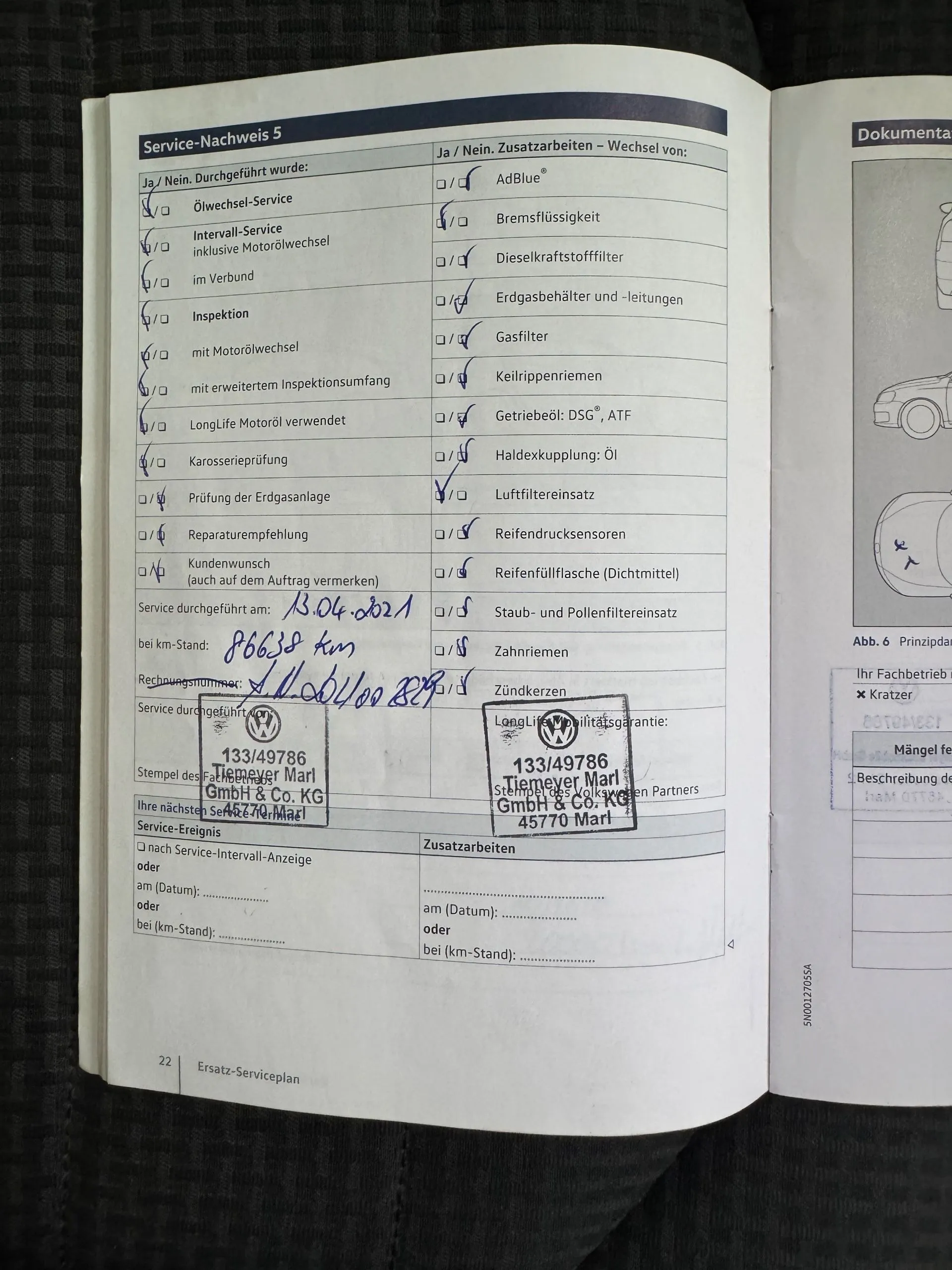 Volkswagen Golf Highline 1.6 Tdi (19. fotó)