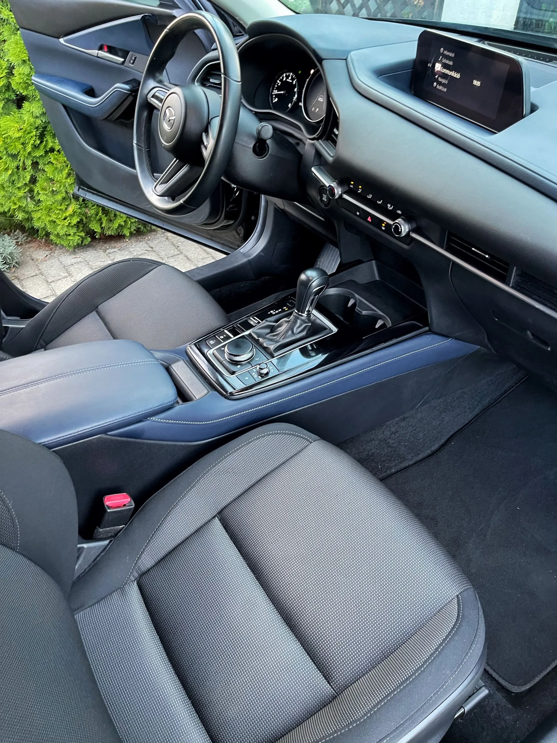 Mazda CX-30 (5. fotó)